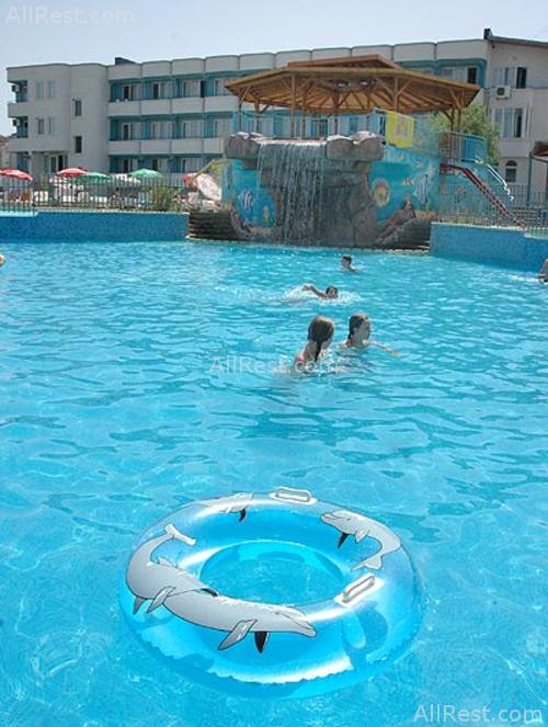 Perla Beach 3 4
